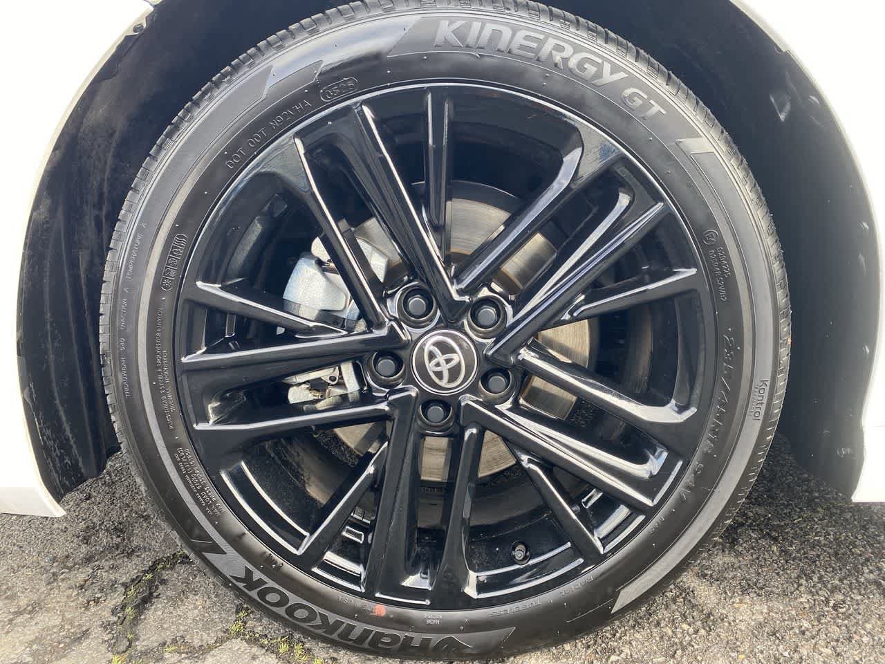 Thumbnail: 2025 Toyota Camry - 10