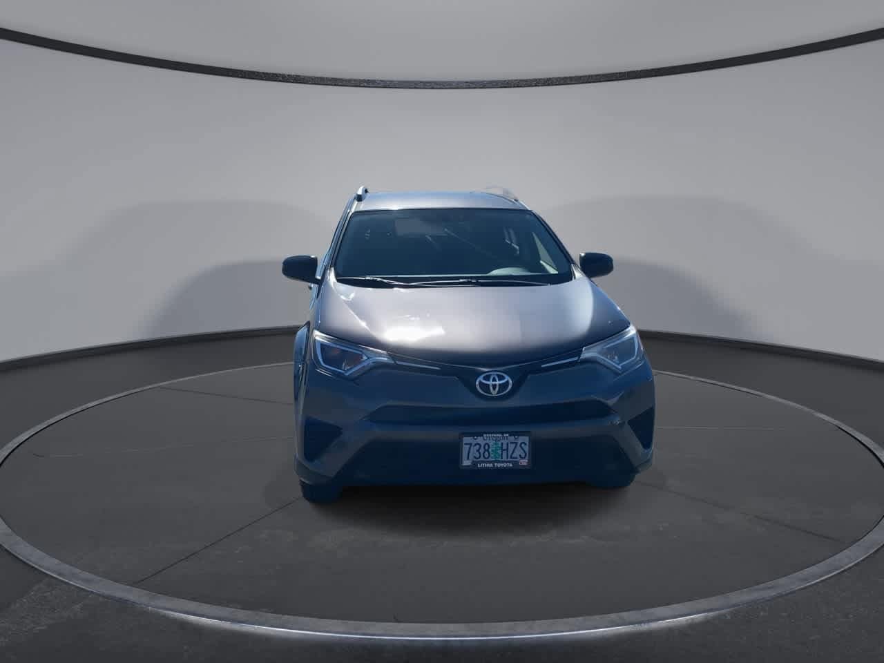 Thumbnail: 2016 Toyota RAV4 - 3