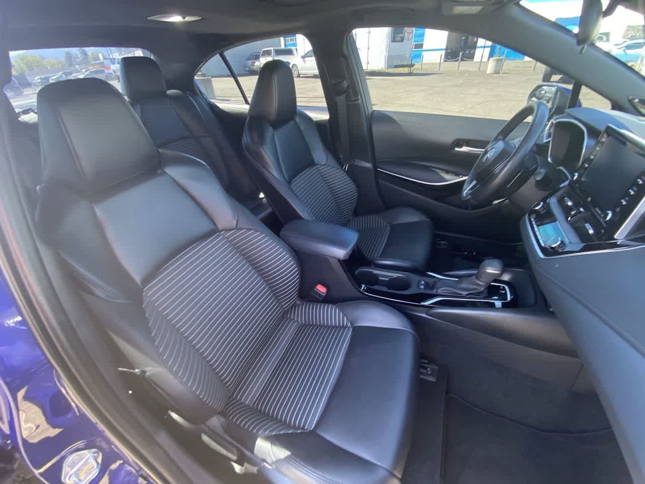 Thumbnail: 2022 Toyota Corolla - 25