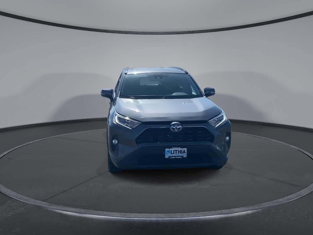 Thumbnail: 2021 Toyota RAV4 - 3