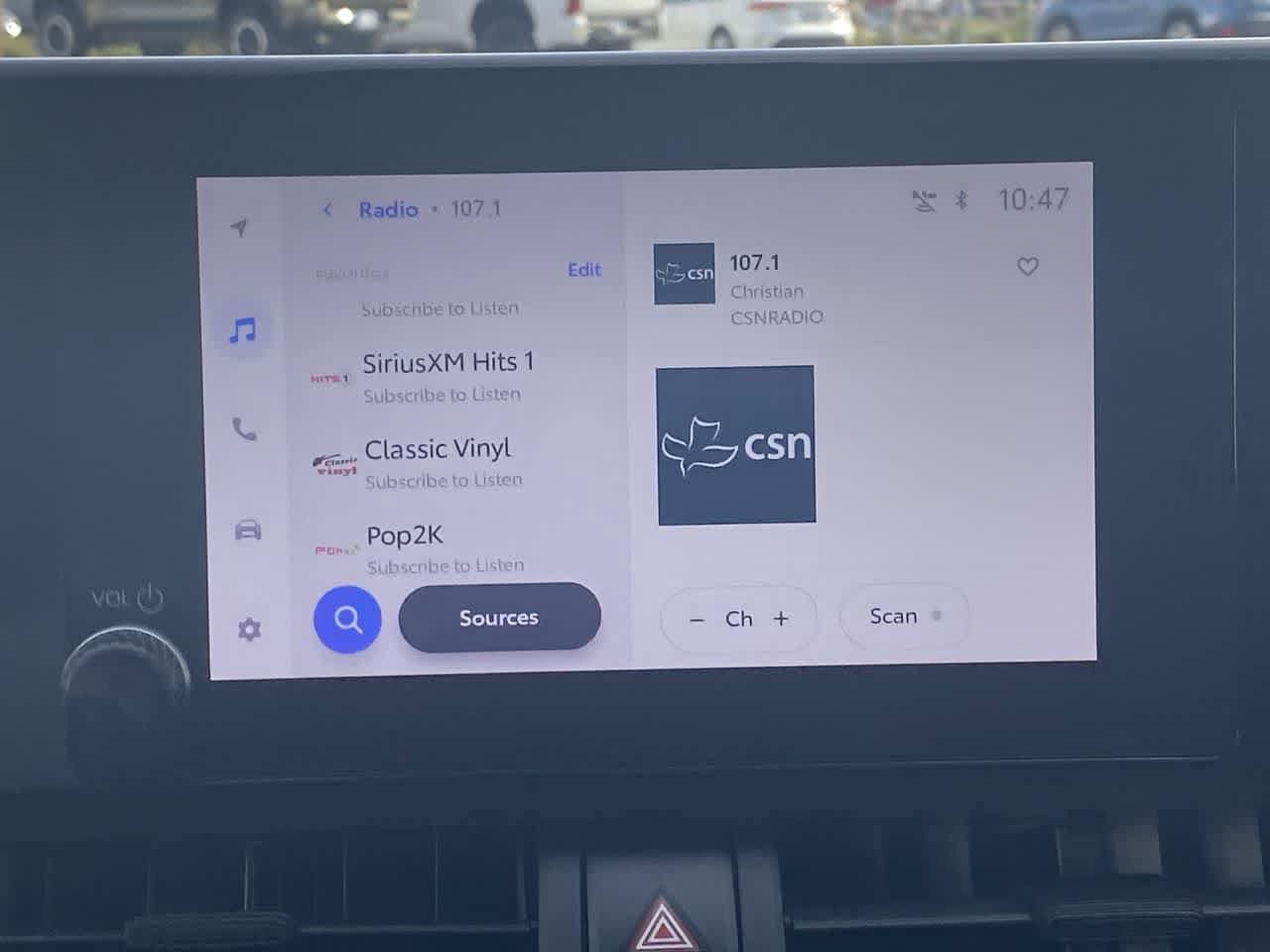 Thumbnail: 2023 Toyota RAV4 - 16