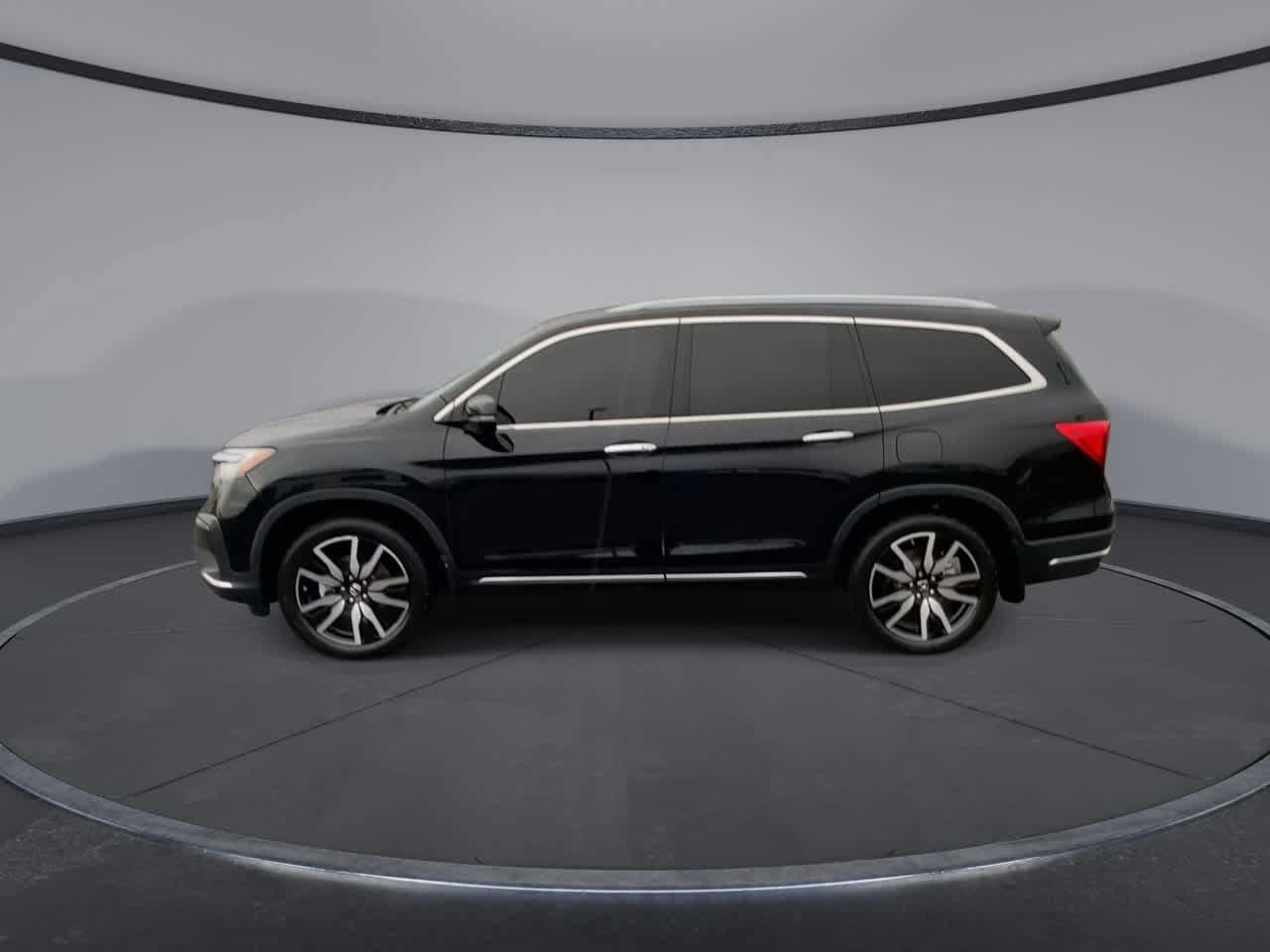 Thumbnail: 2019 Honda Pilot - 5