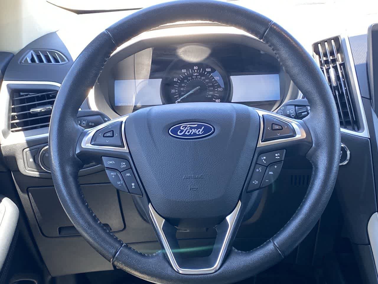Thumbnail: 2021 Ford Edge - 13