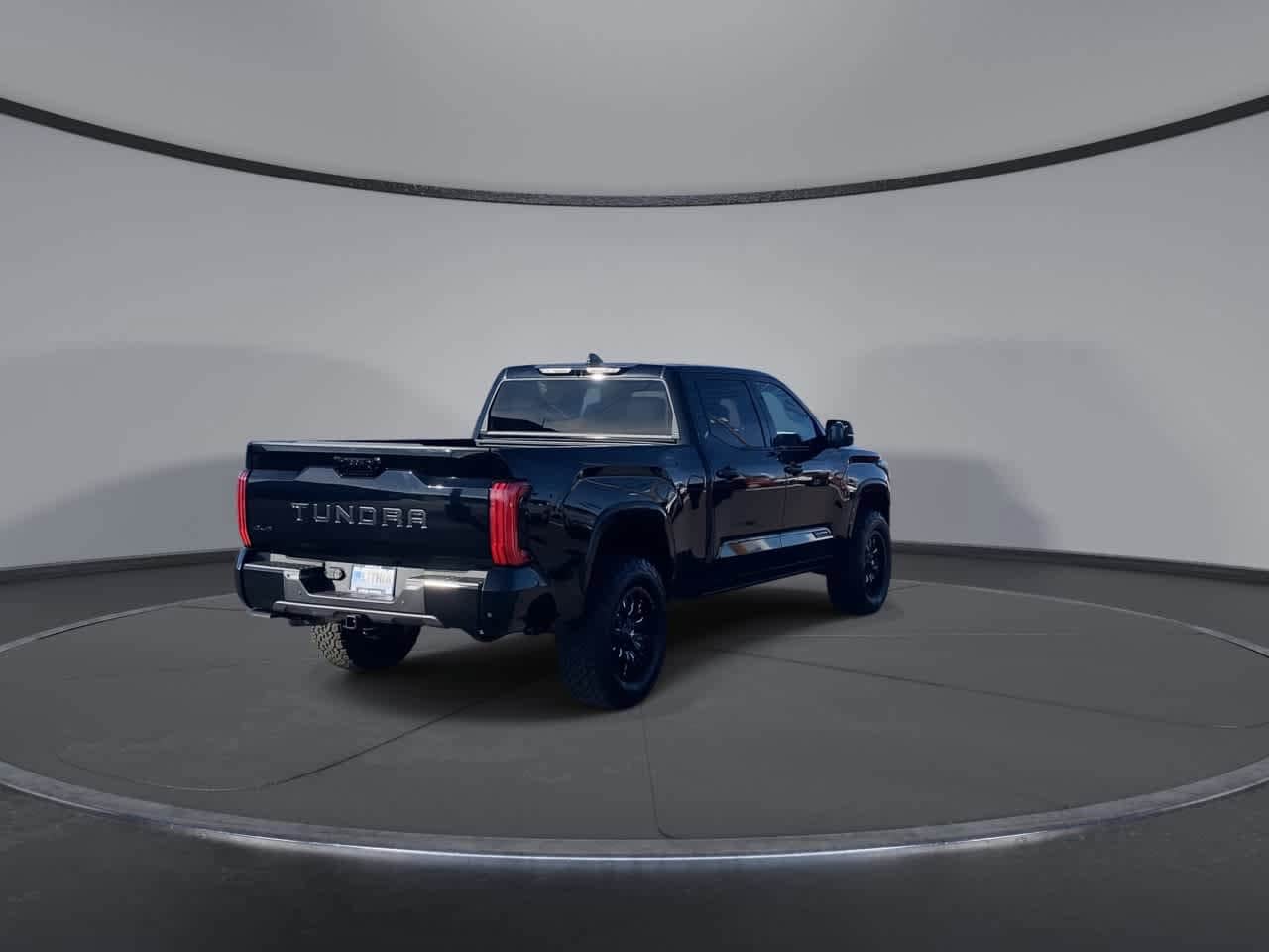 Thumbnail: 2024 Toyota Tundra - 7