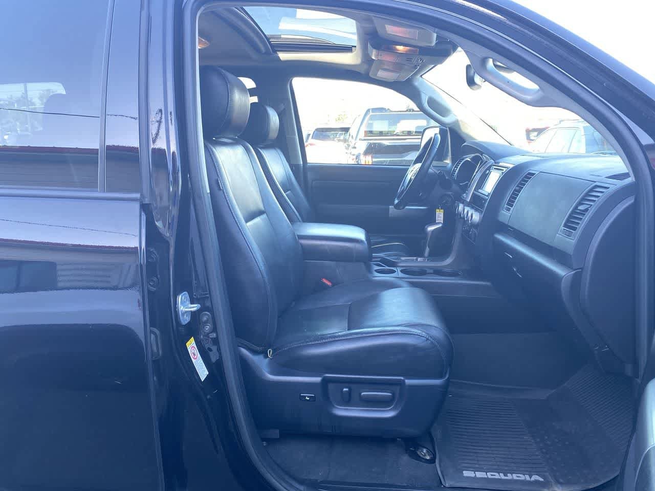Thumbnail: 2019 Toyota Sequoia - 26