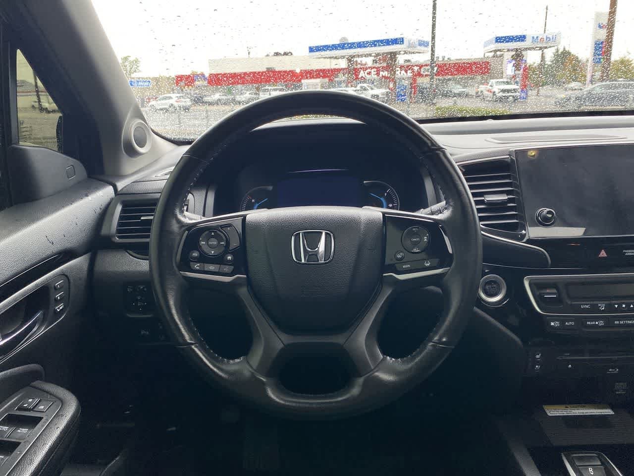 Thumbnail: 2019 Honda Pilot - 14