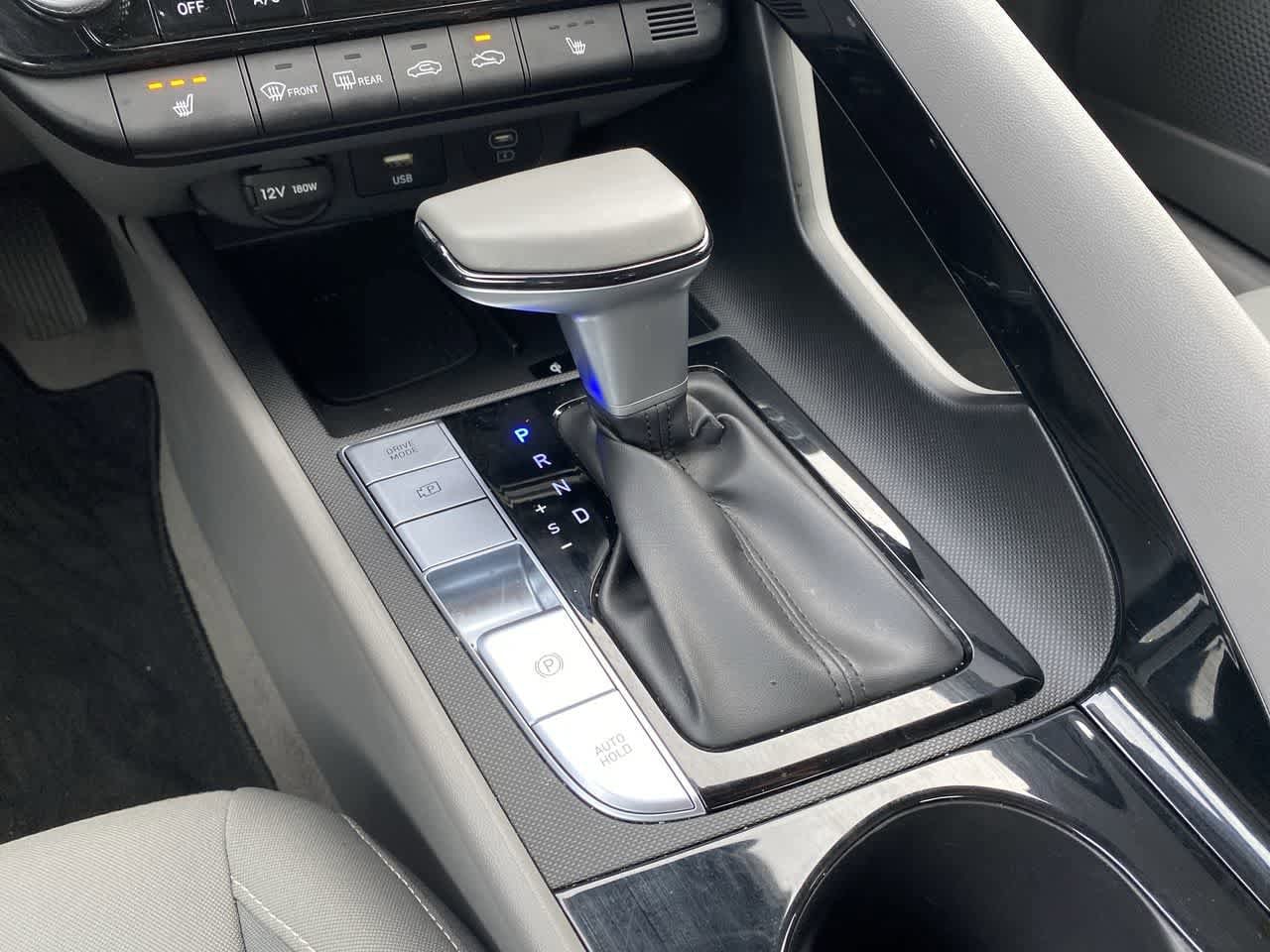 Thumbnail: 2025 Hyundai Elantra - 19