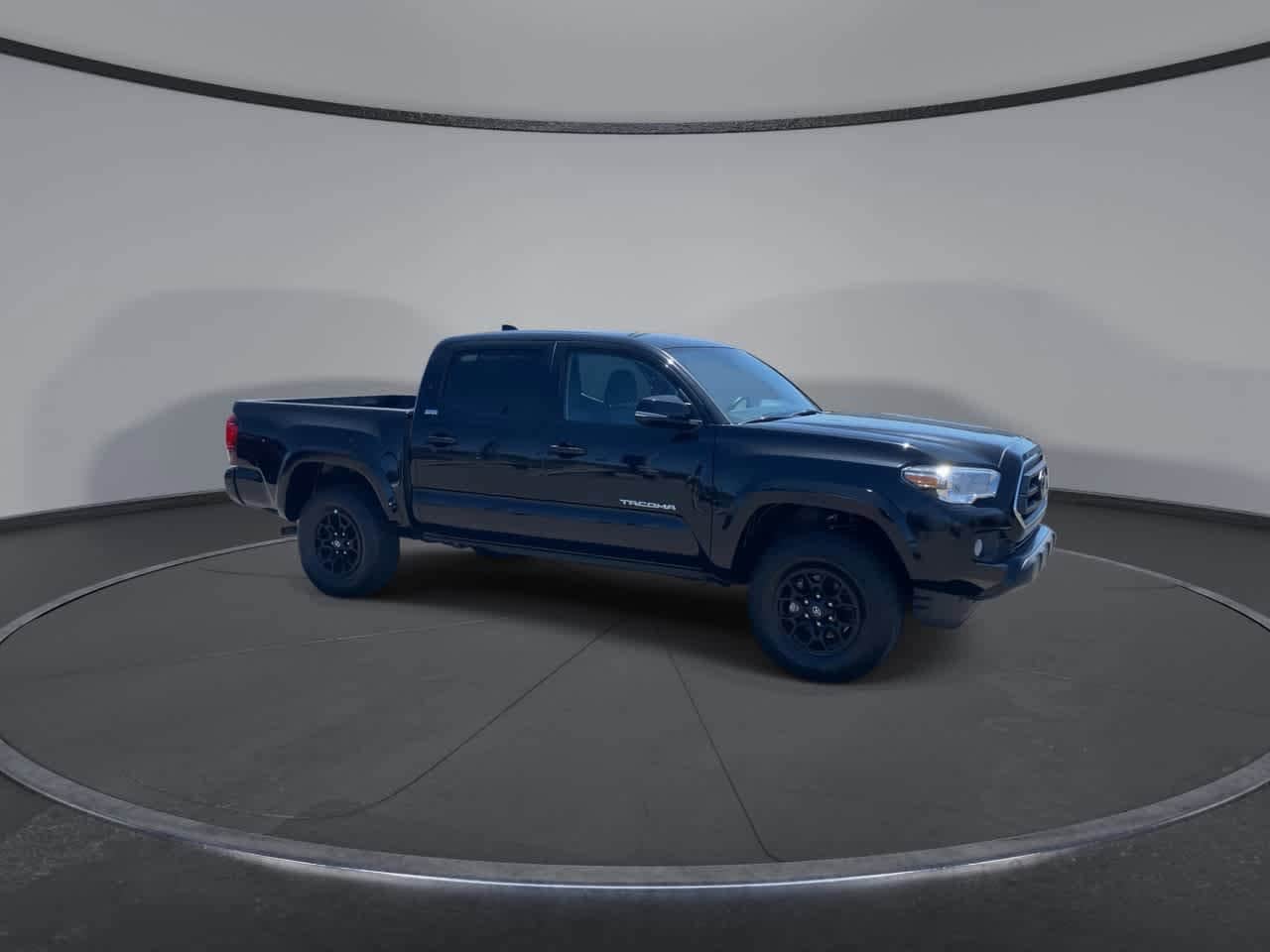 Thumbnail: 2022 Toyota Tacoma - 4
