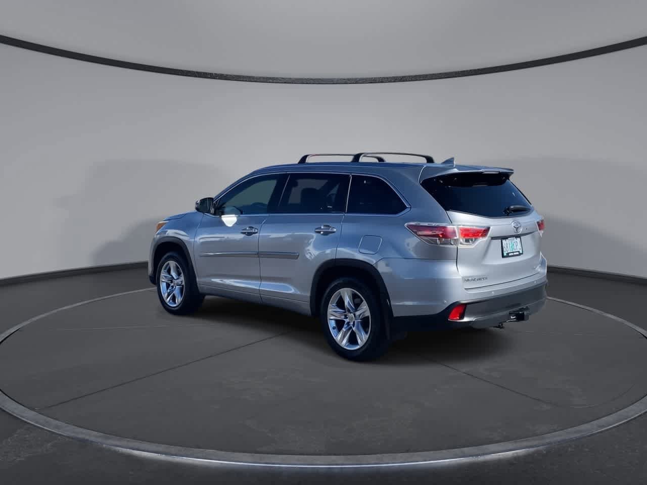 Thumbnail: 2015 Toyota Highlander - 6