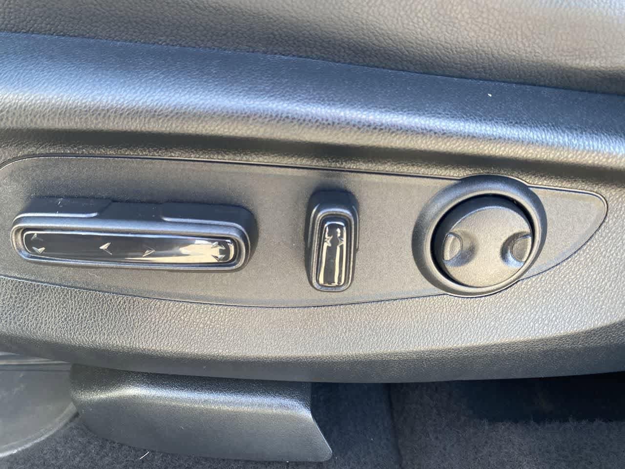 Thumbnail: 2023 Honda CR-V - 12