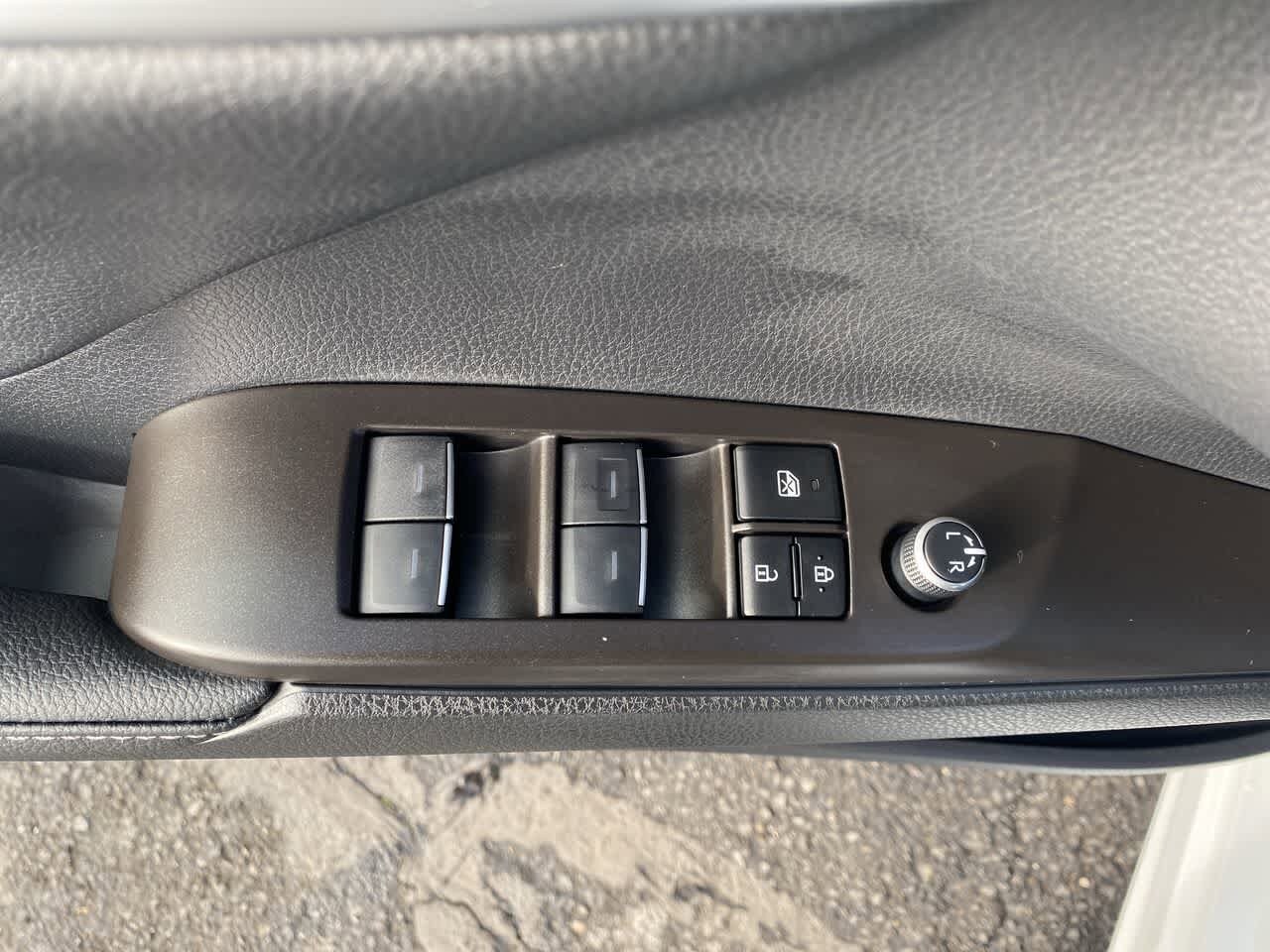 Thumbnail: 2024 Toyota Camry - 13