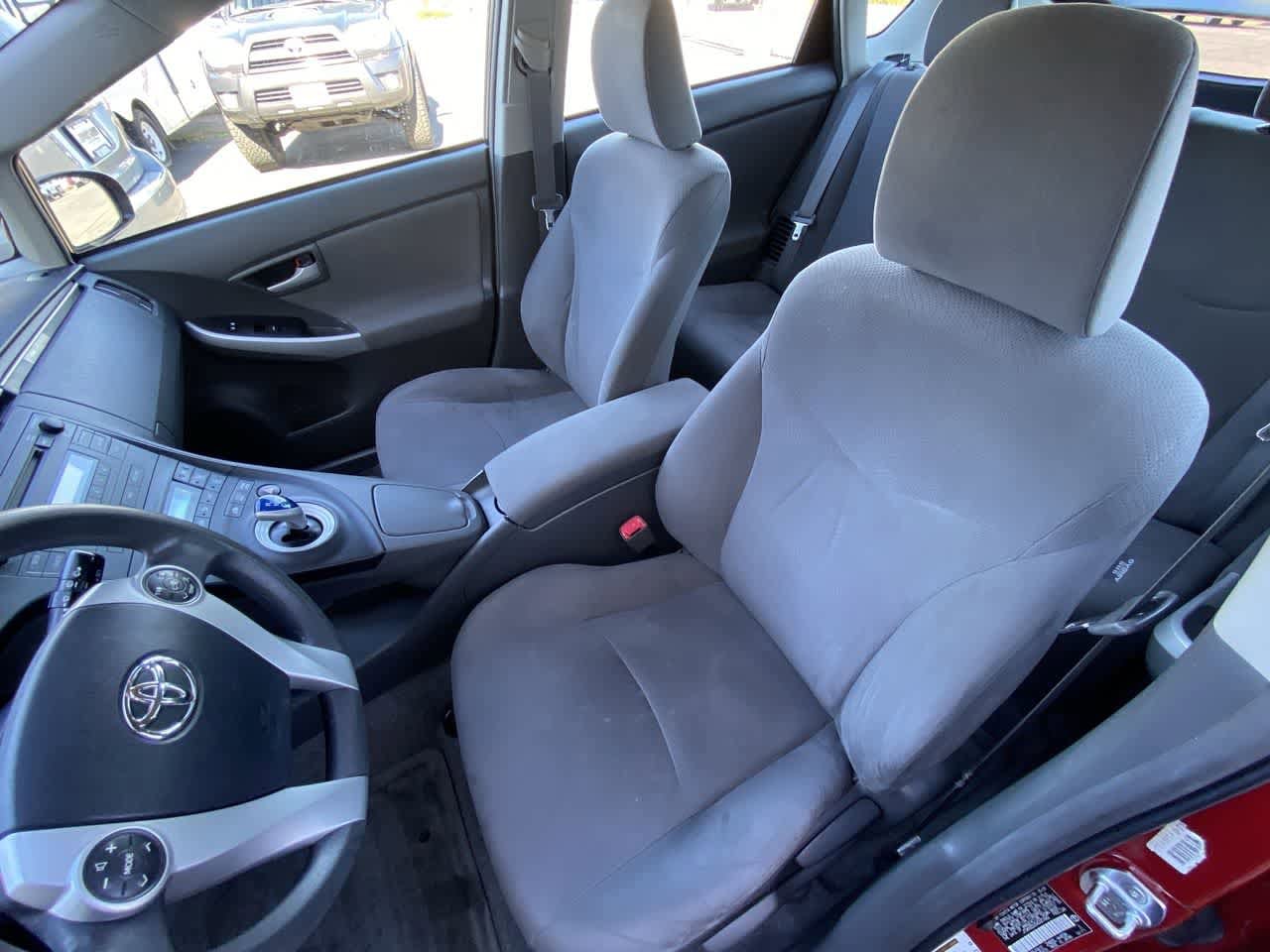 Thumbnail: 2010 Toyota Prius - 11