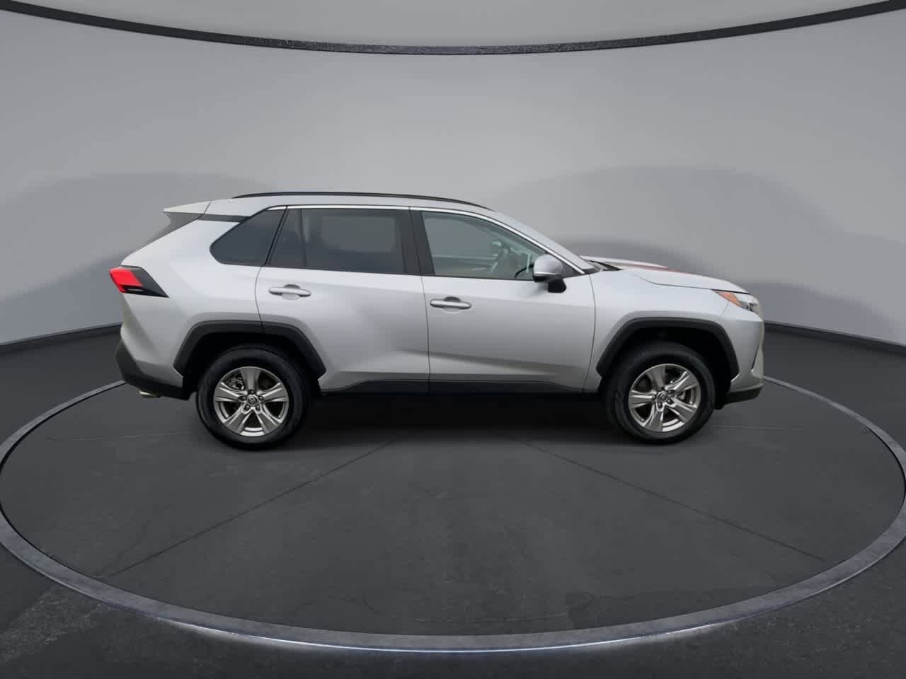 Thumbnail: 2024 Toyota RAV4 - 9