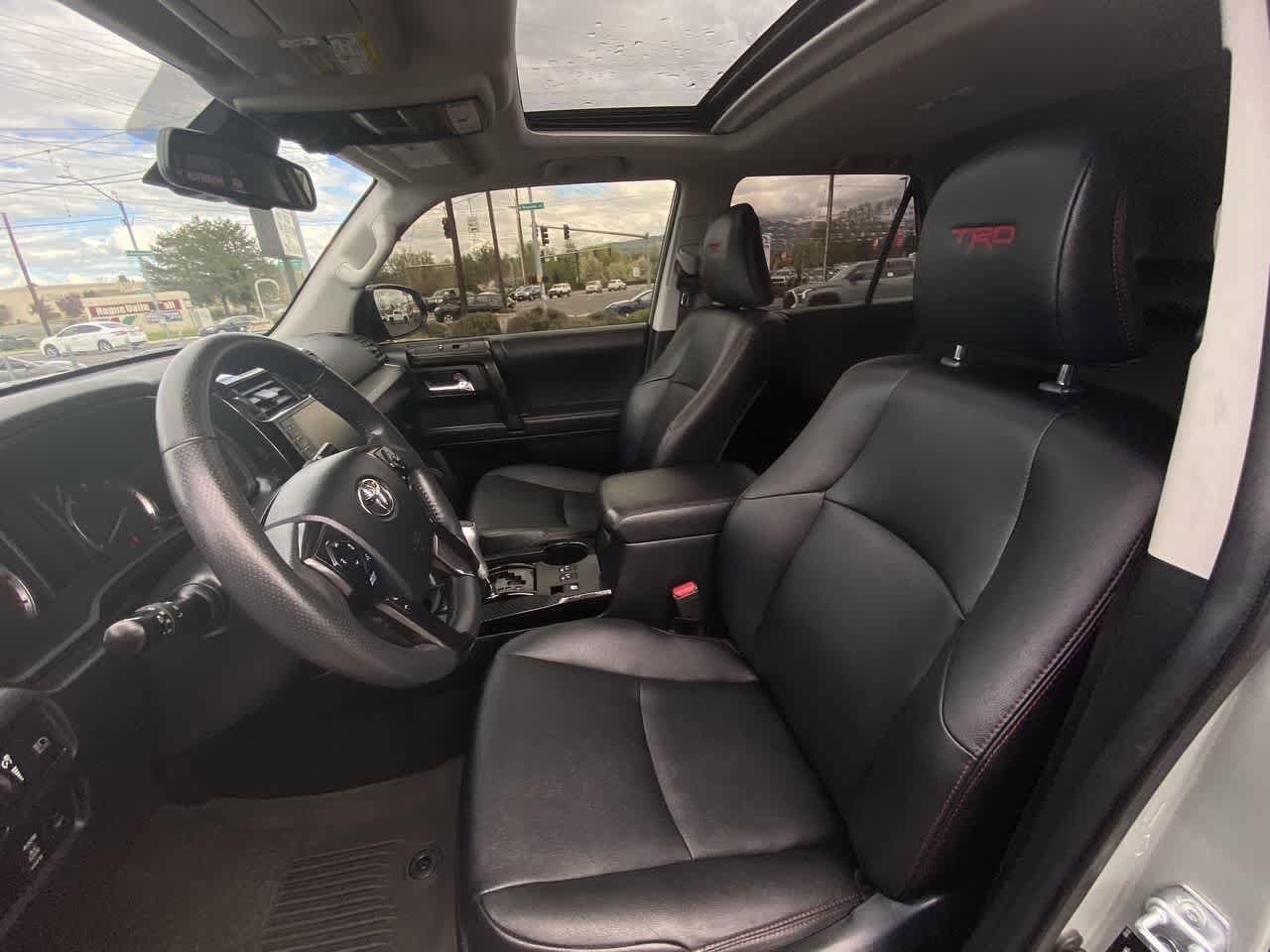 Thumbnail: 2022 Toyota 4Runner - 11