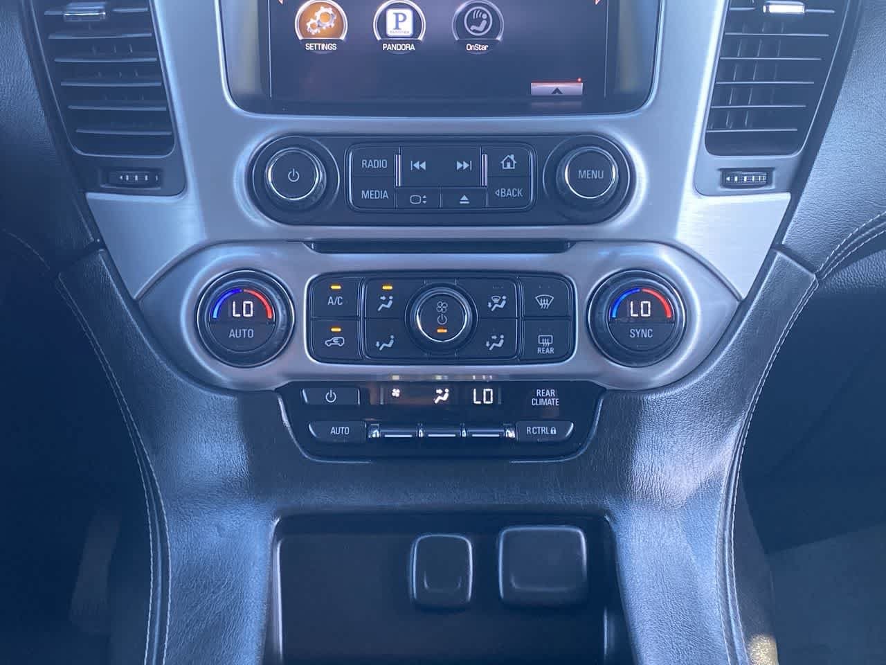 2015 GMC Yukon SLE - Photo 18