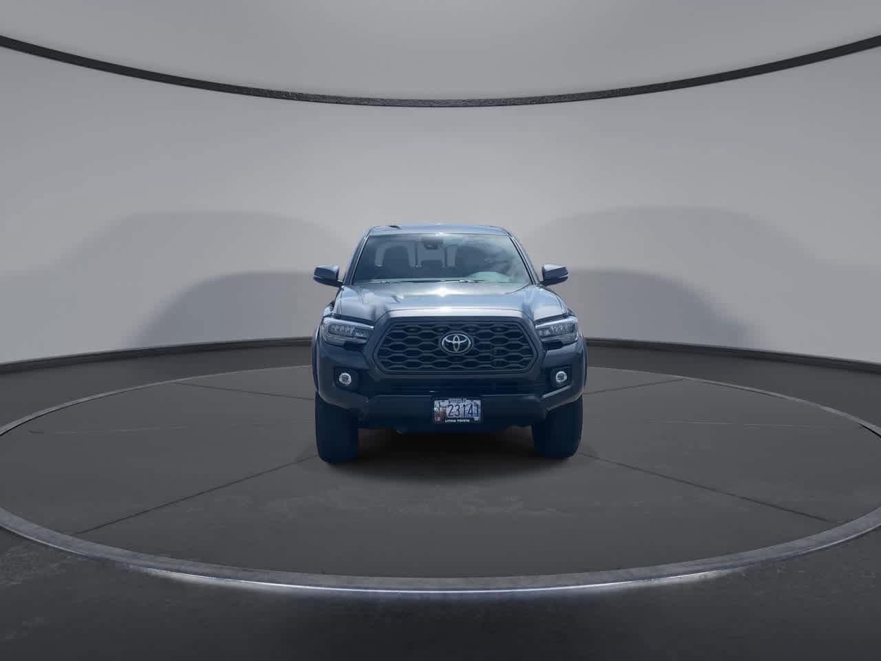 Thumbnail: 2020 Toyota Tacoma - 3