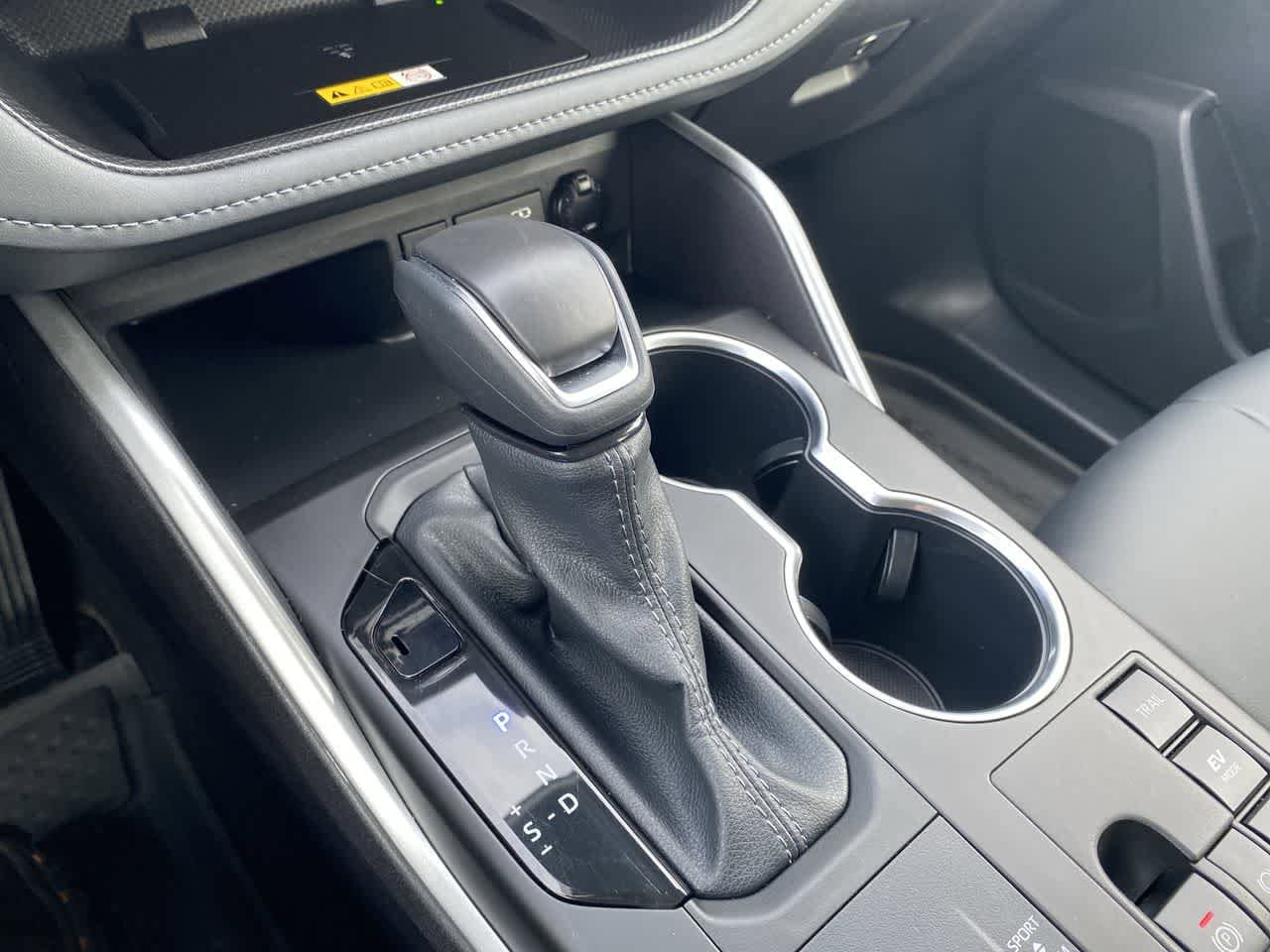 Thumbnail: 2025 Toyota Highlander - 19