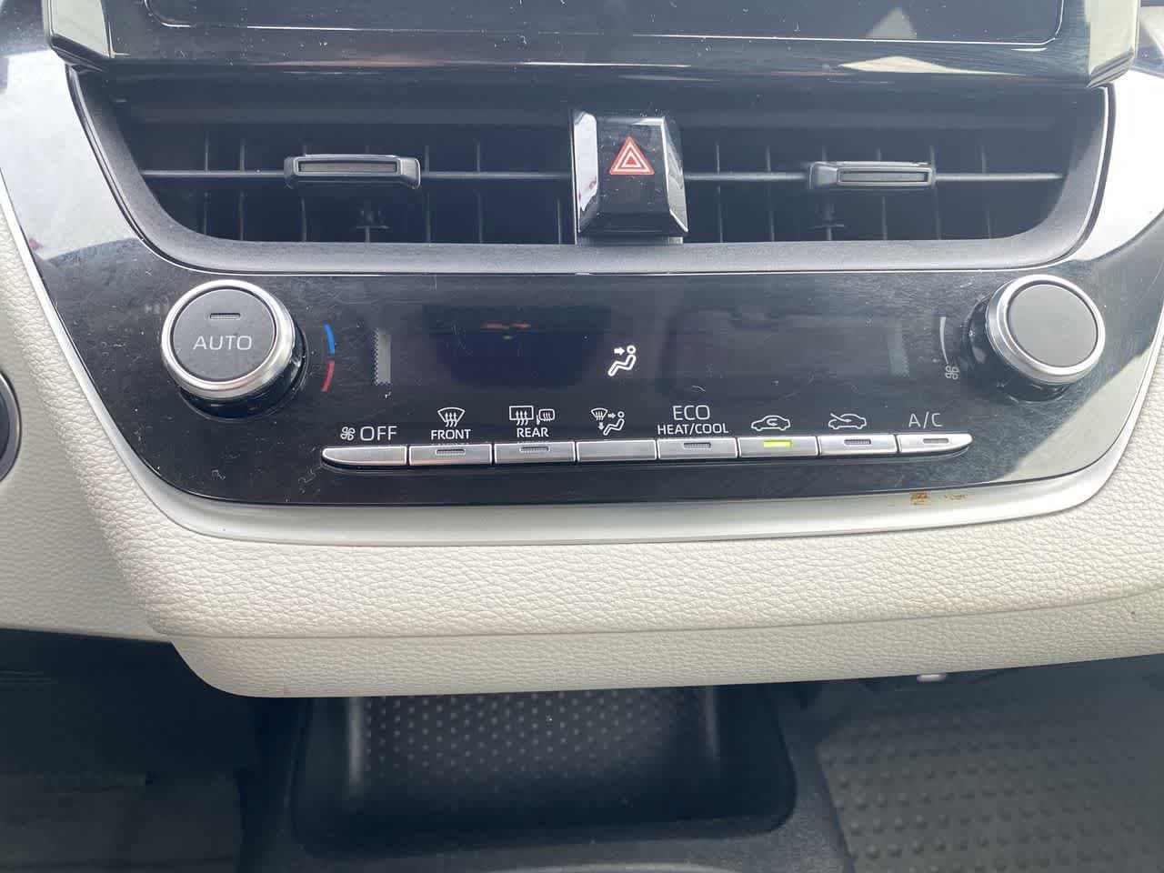 Thumbnail: 2023 Toyota Corolla - 18