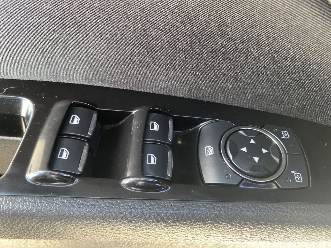 Thumbnail: 2014 Ford Fusion - 13