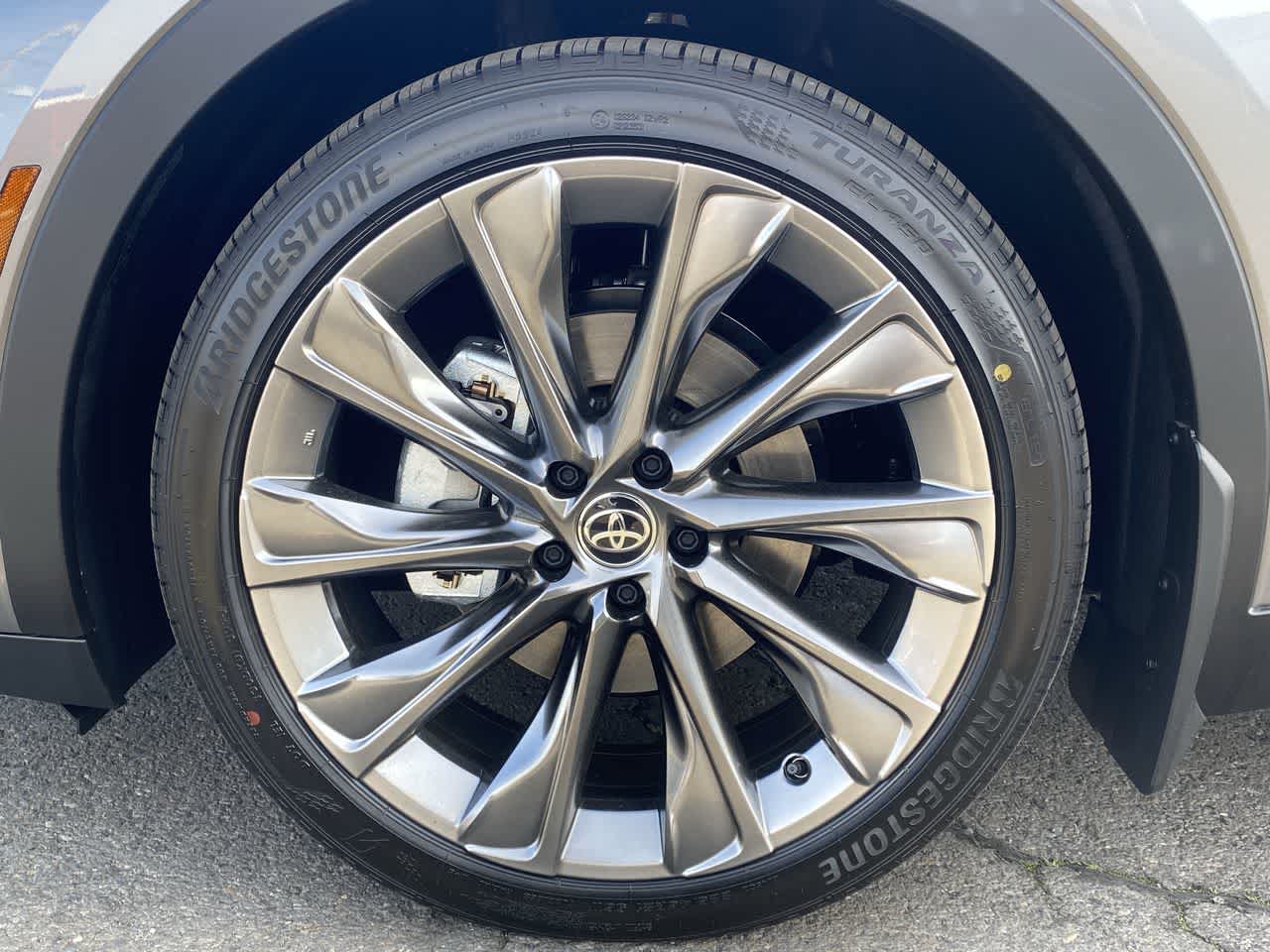 Thumbnail: 2026 Toyota Crown - 10