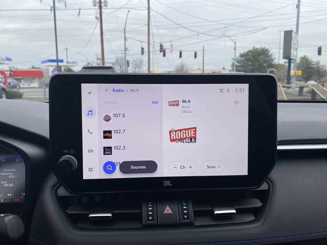 Thumbnail: 2024 Toyota RAV4 - 16