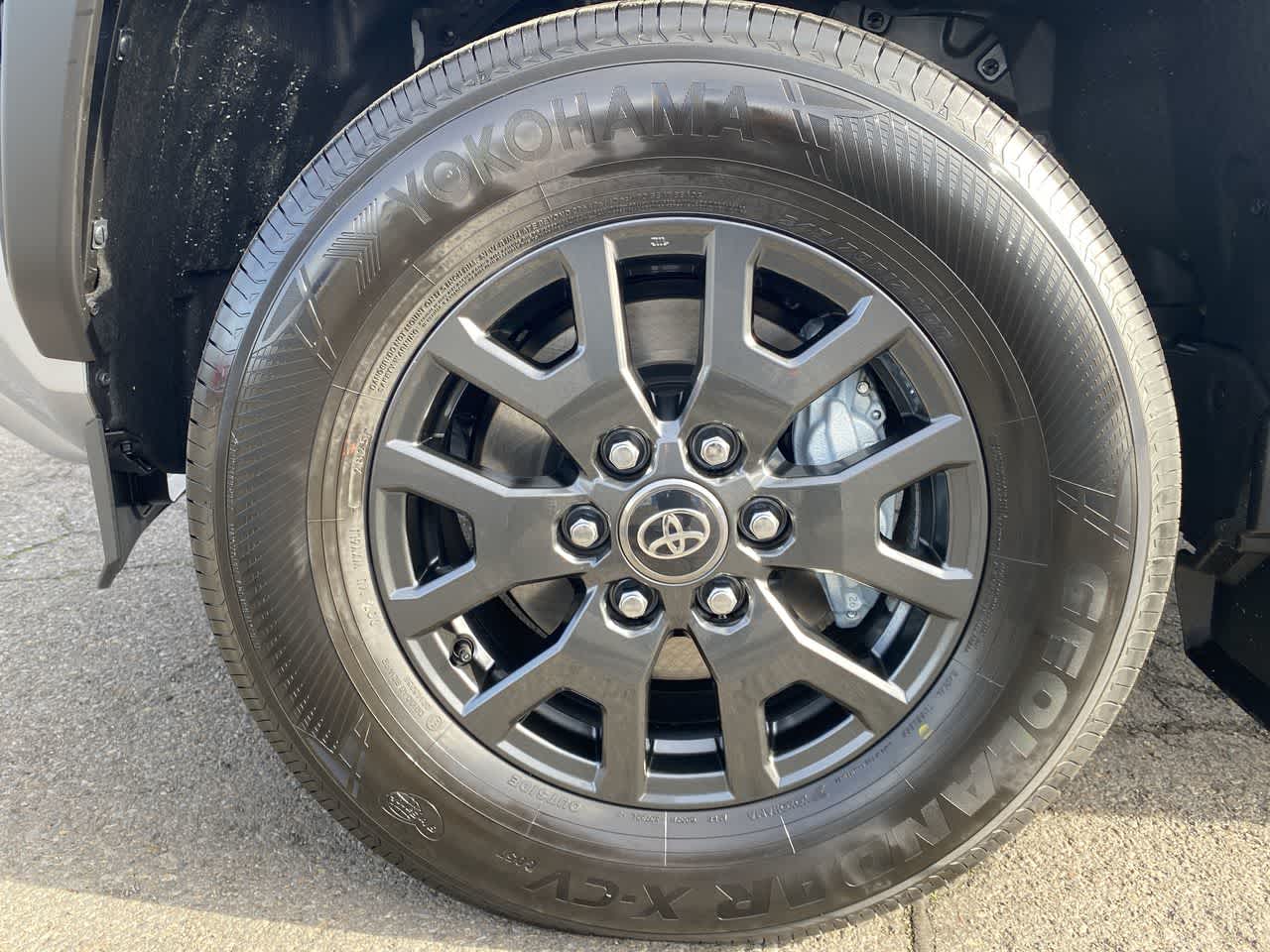 Thumbnail: 2025 Toyota 4Runner - 10