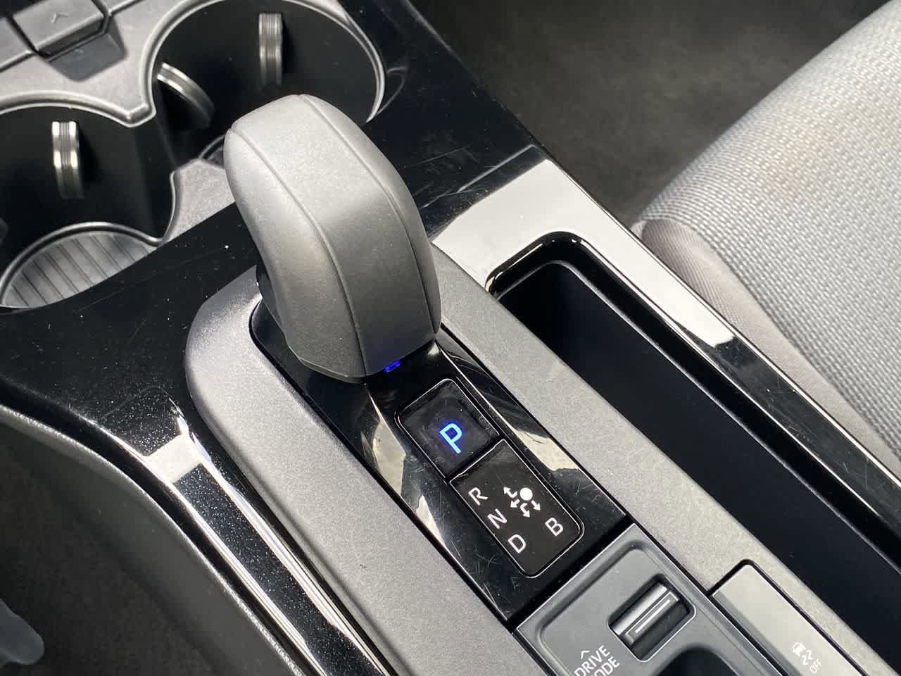 Thumbnail: 2024 Toyota Prius - 19