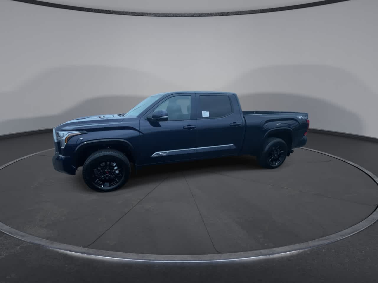 2025 Toyota Tundra Platinum photo 4