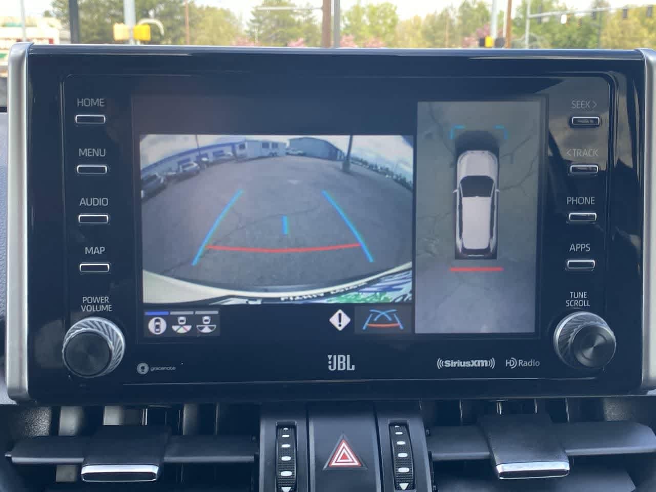 Thumbnail: 2021 Toyota RAV4 - 17