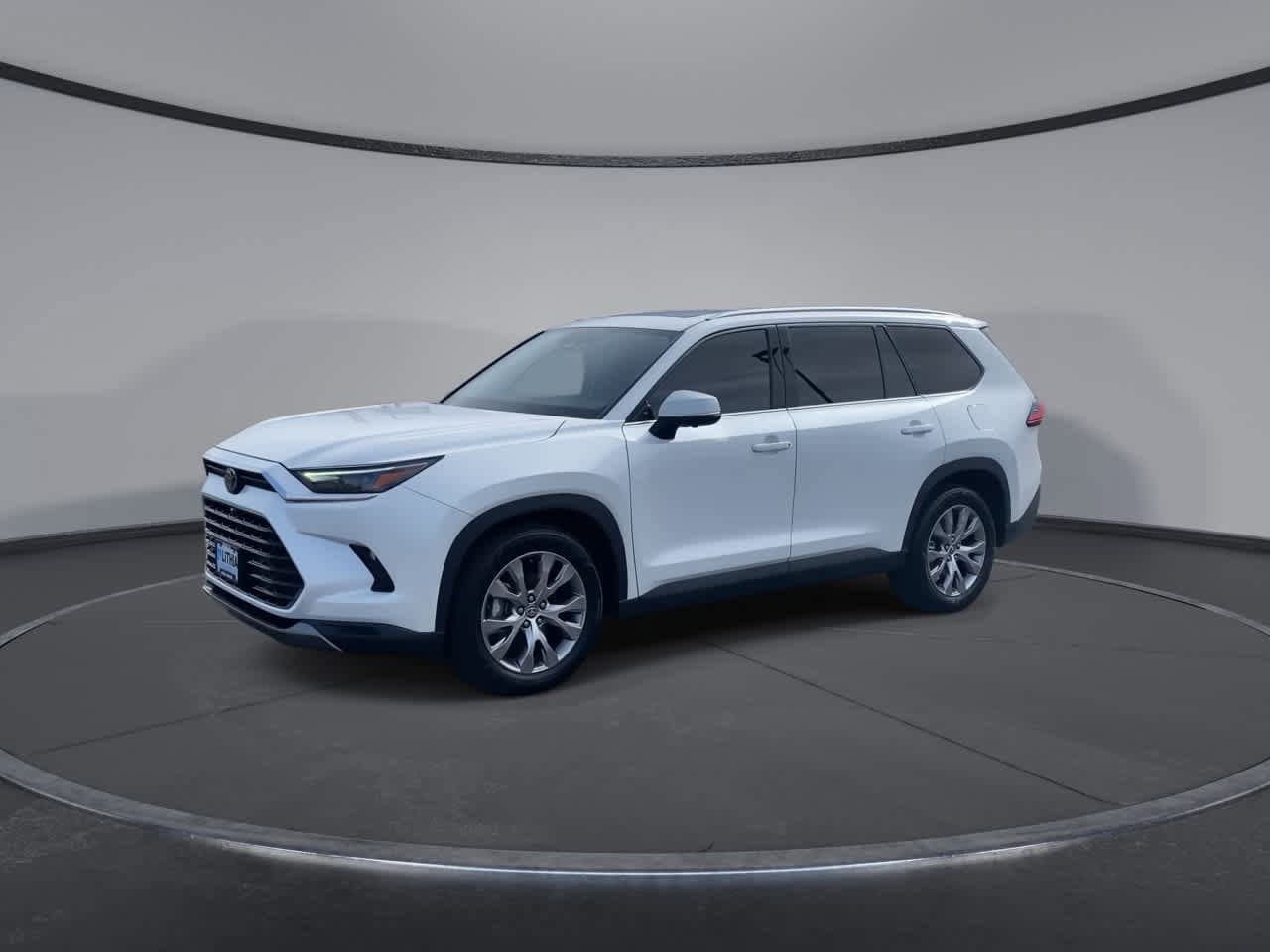 Thumbnail: 2024 Toyota Grand Highlander - 4