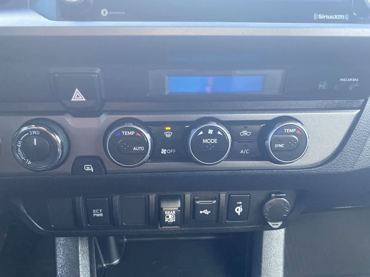 Thumbnail: 2022 Toyota Tacoma - 18