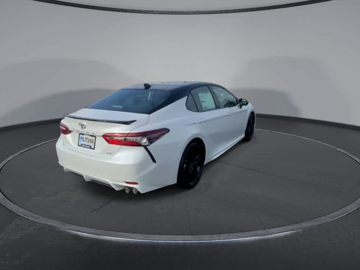 Thumbnail: 2024 Toyota Camry - 8