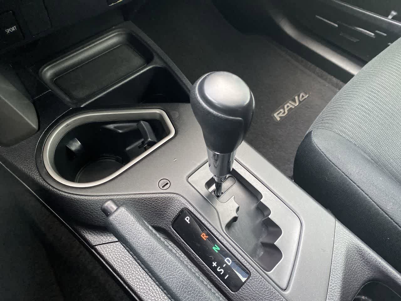 Thumbnail: 2017 Toyota RAV4 - 19