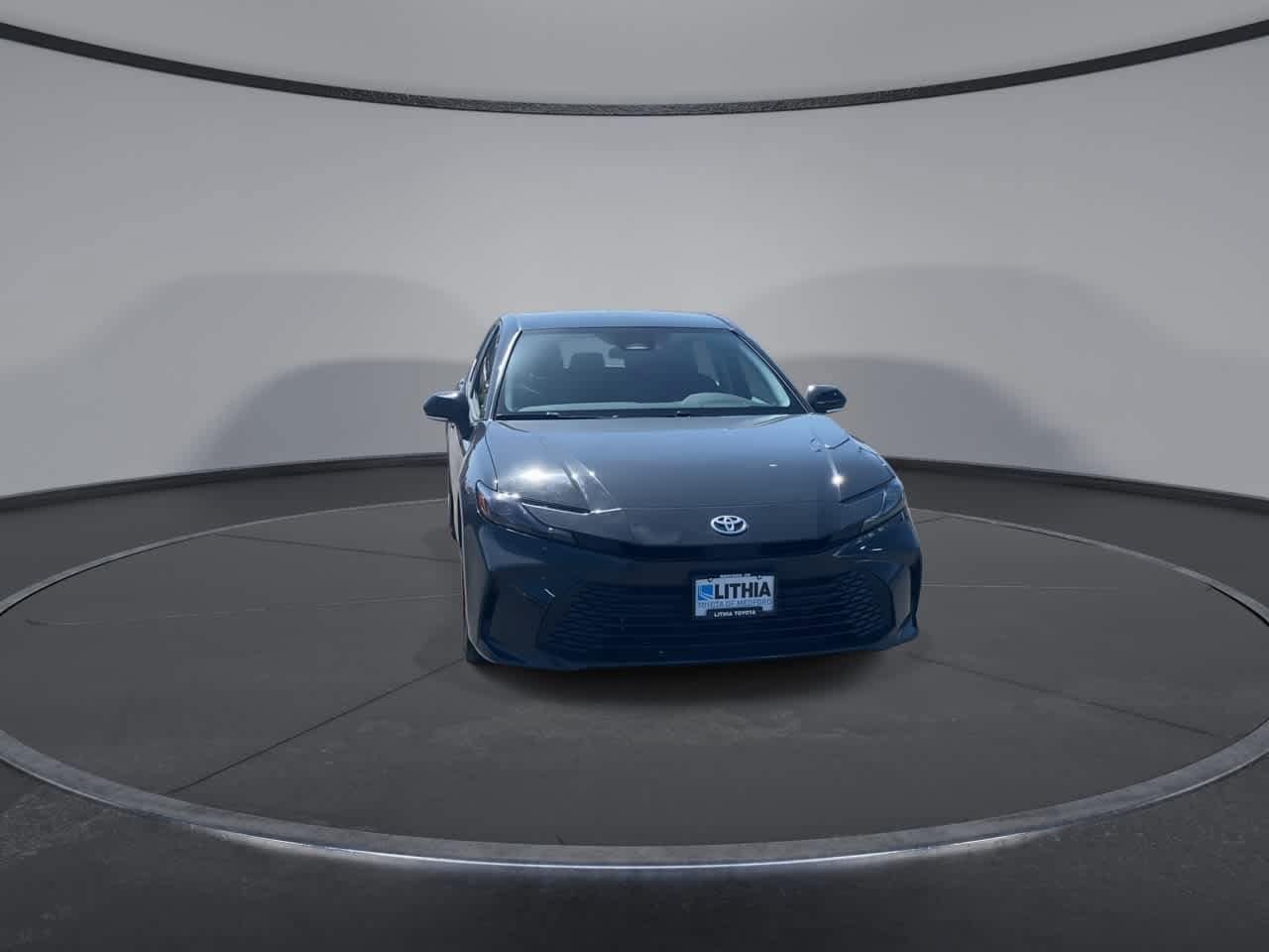 Thumbnail: 2025 Toyota Camry - 4