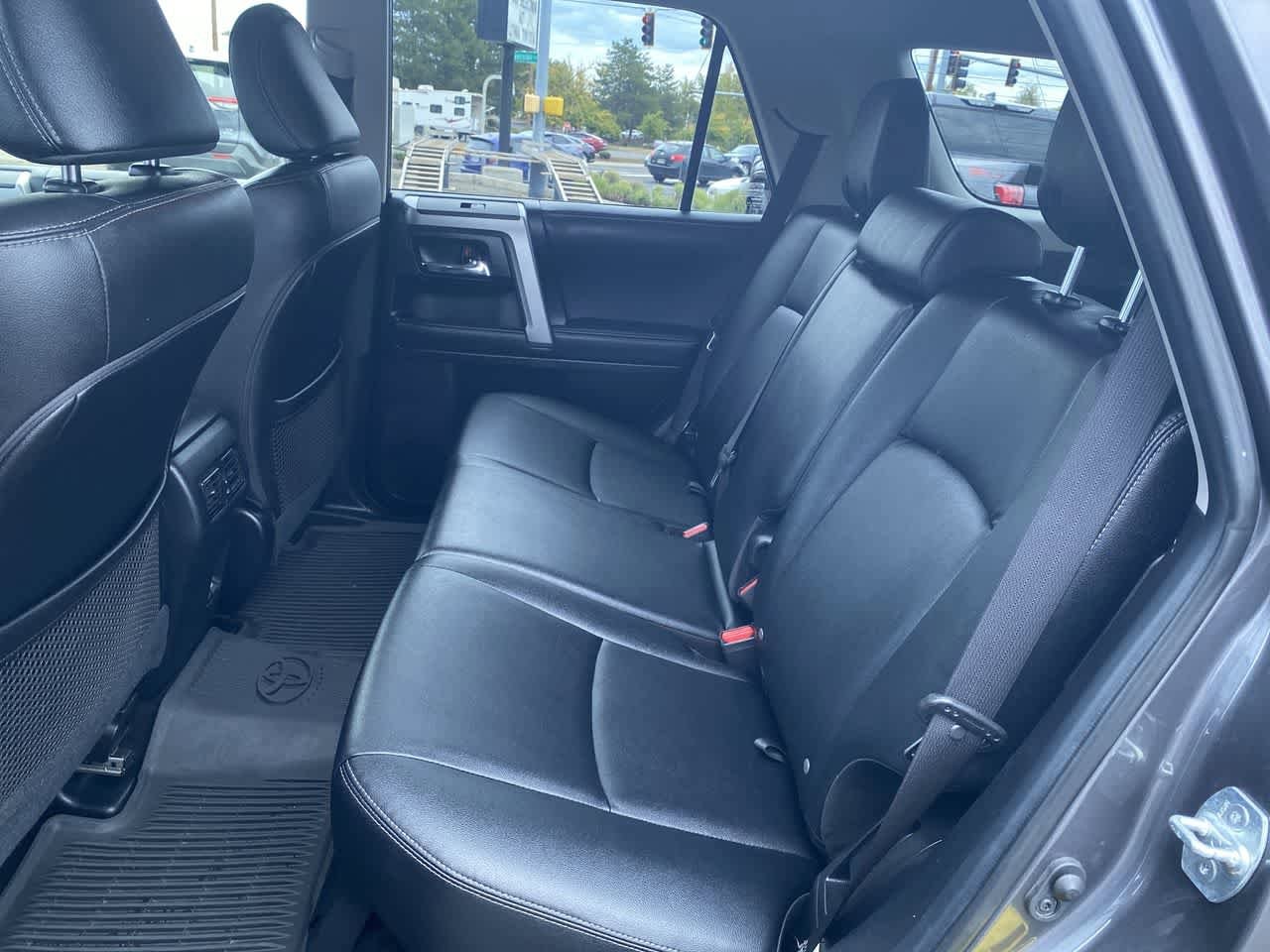 Thumbnail: 2023 Toyota 4Runner - 22