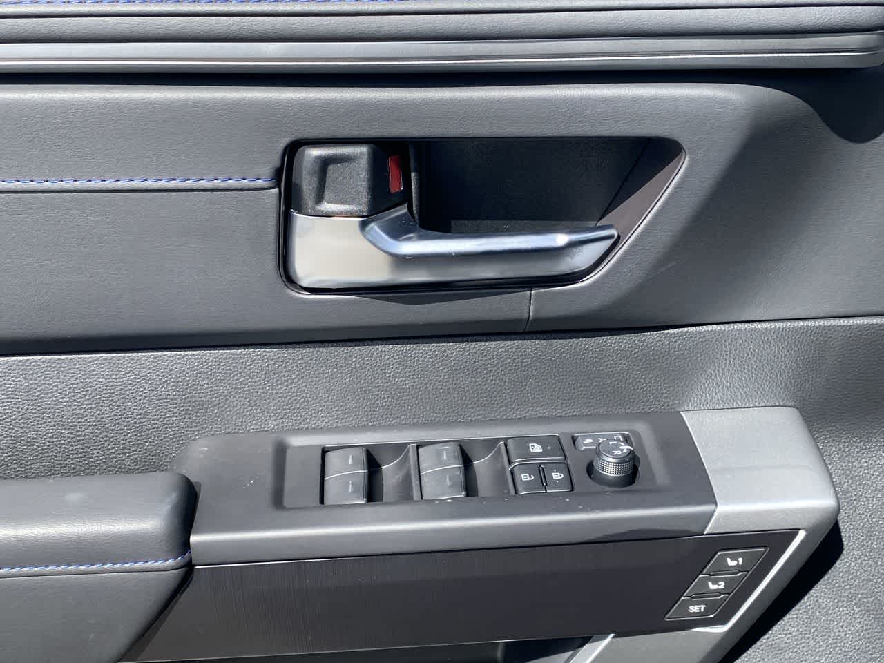 Thumbnail: 2025 Toyota Tundra - 13