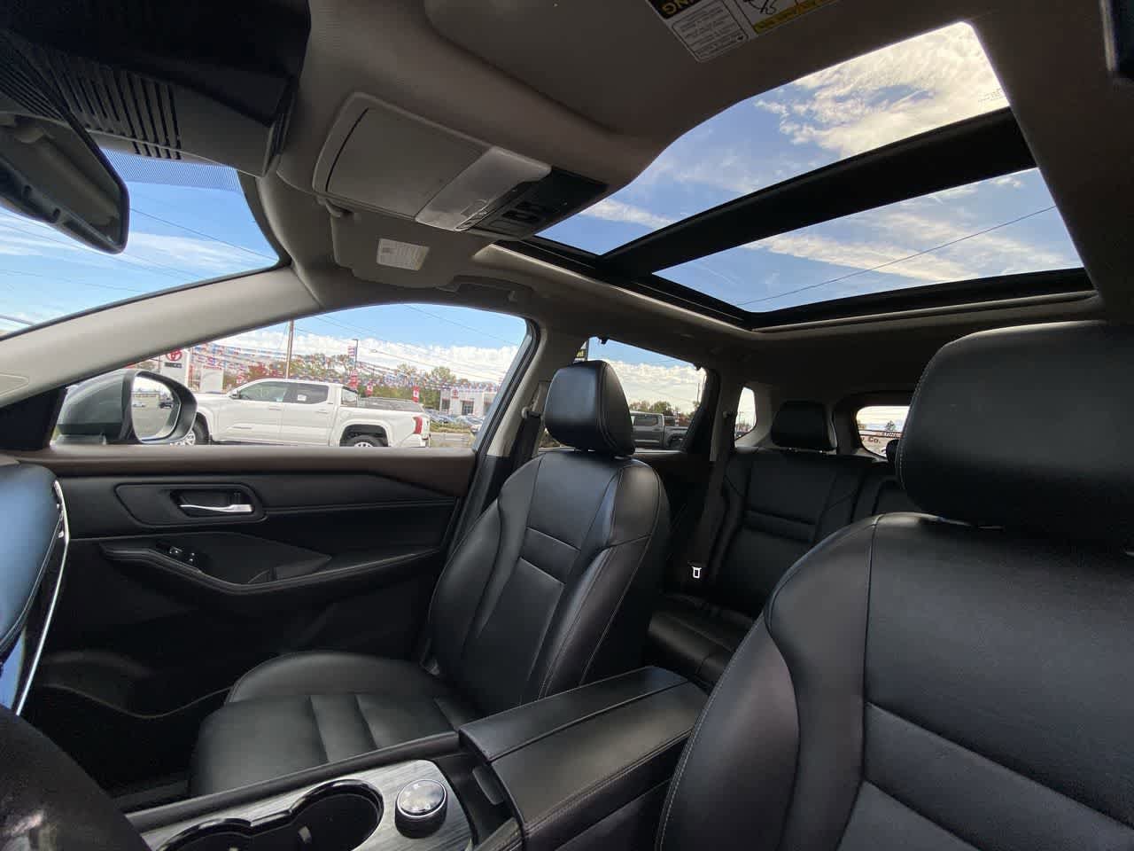 Thumbnail: 2023 Nissan Rogue - 22