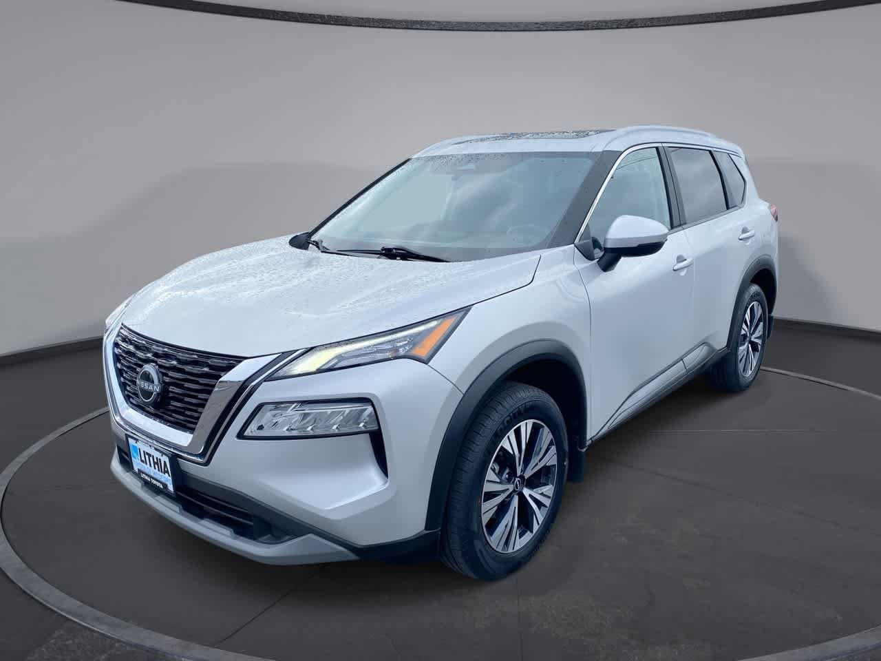 2023 Nissan Rogue SV AWD's photo