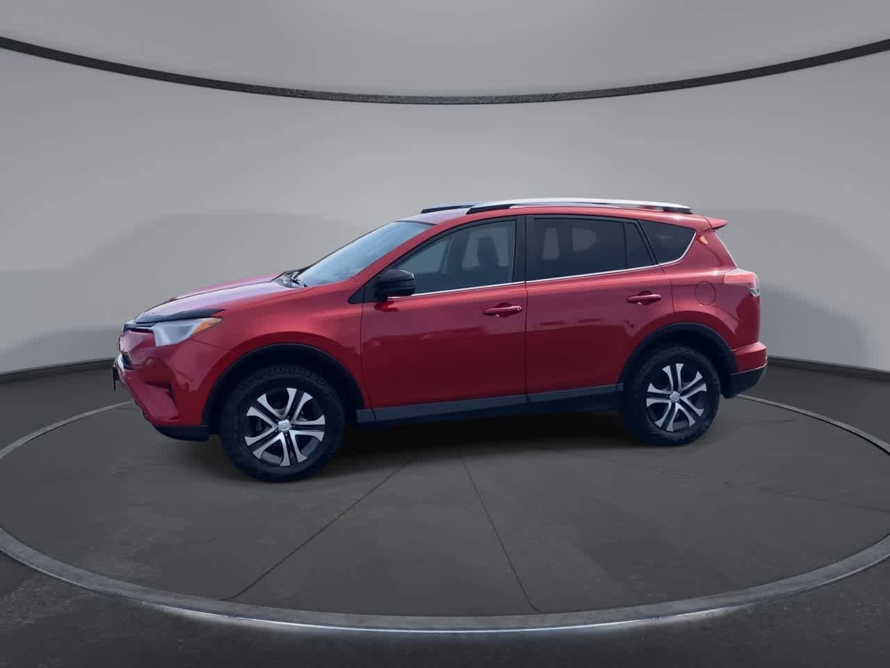 Thumbnail: 2016 Toyota RAV4 - 6