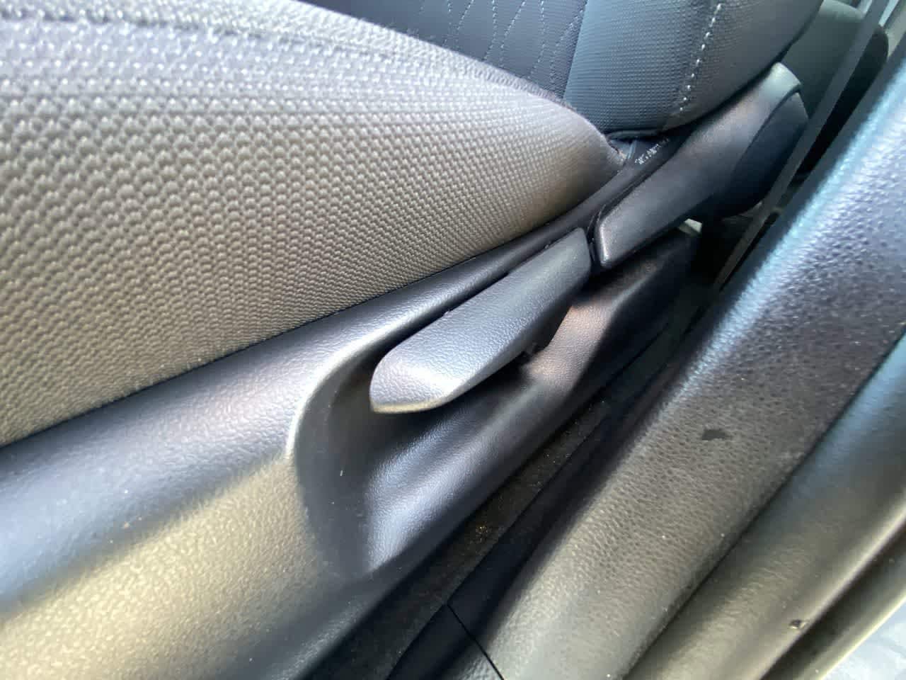 Thumbnail: 2025 Toyota Corolla - 12