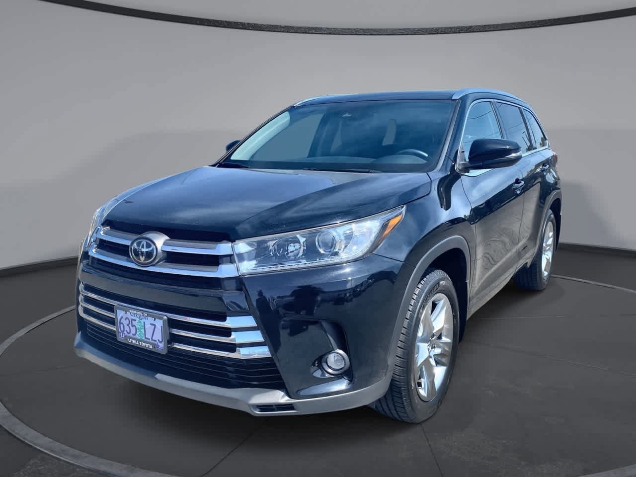 Thumbnail: 2019 Toyota Highlander - 1