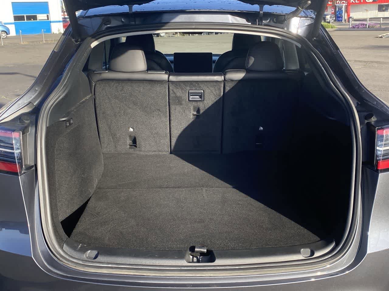 Thumbnail: 2023 Tesla Model Y - 24