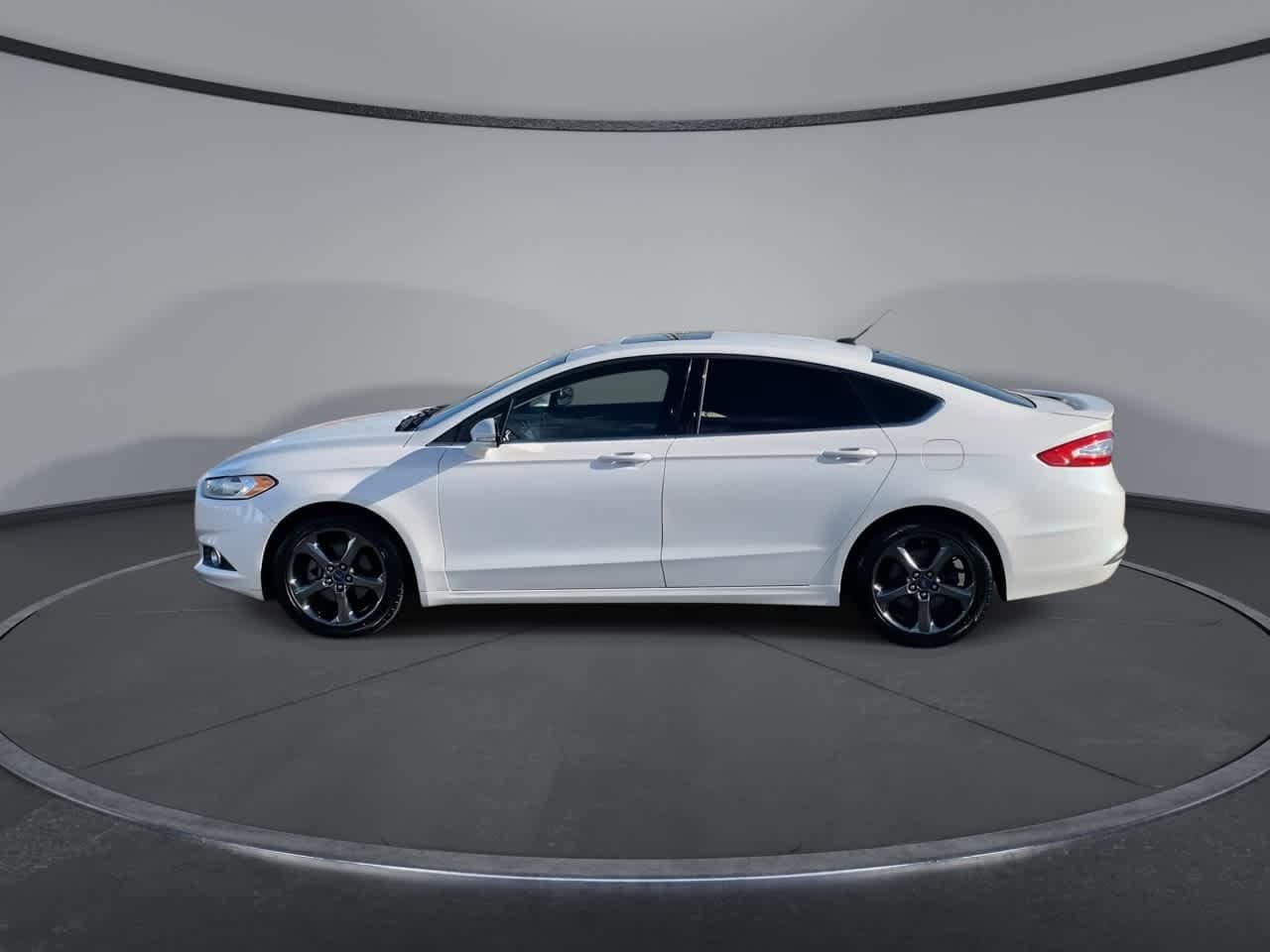 Thumbnail: 2014 Ford Fusion - 5