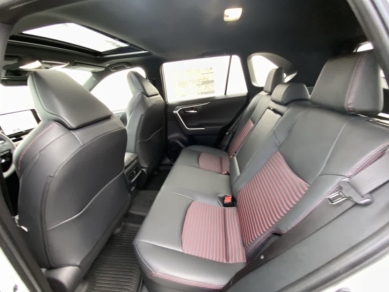 Thumbnail: 2025 Toyota RAV4 - 22