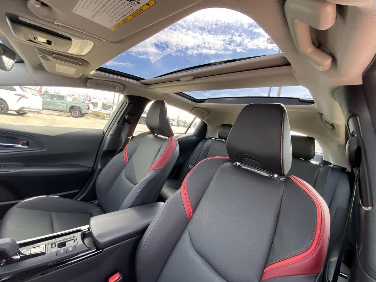 Thumbnail: 2024 Toyota Prius Prime - 21