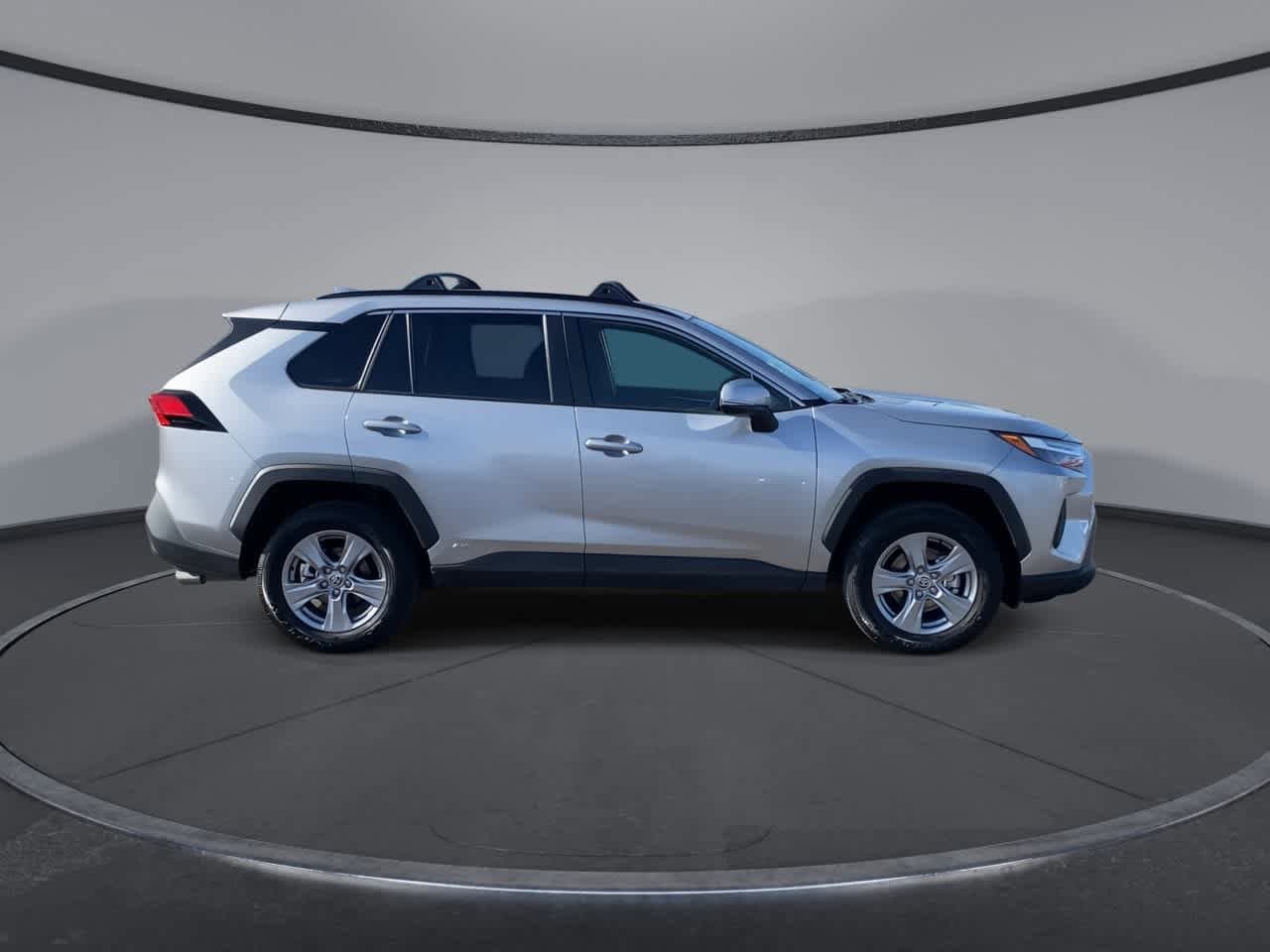 Thumbnail: 2025 Toyota RAV4 - 9