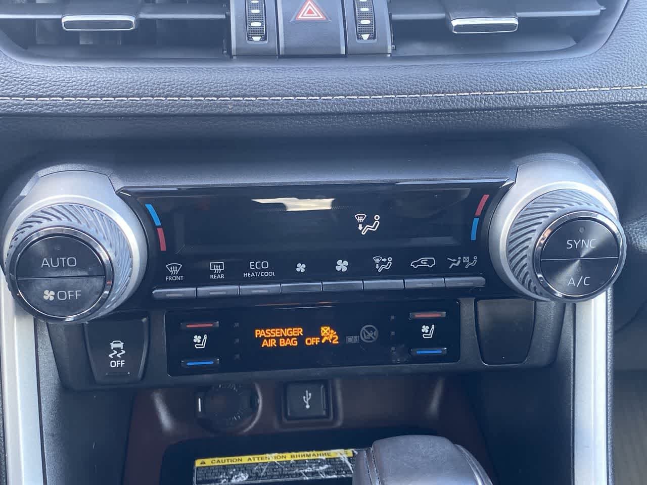 Thumbnail: 2021 Toyota RAV4 - 18