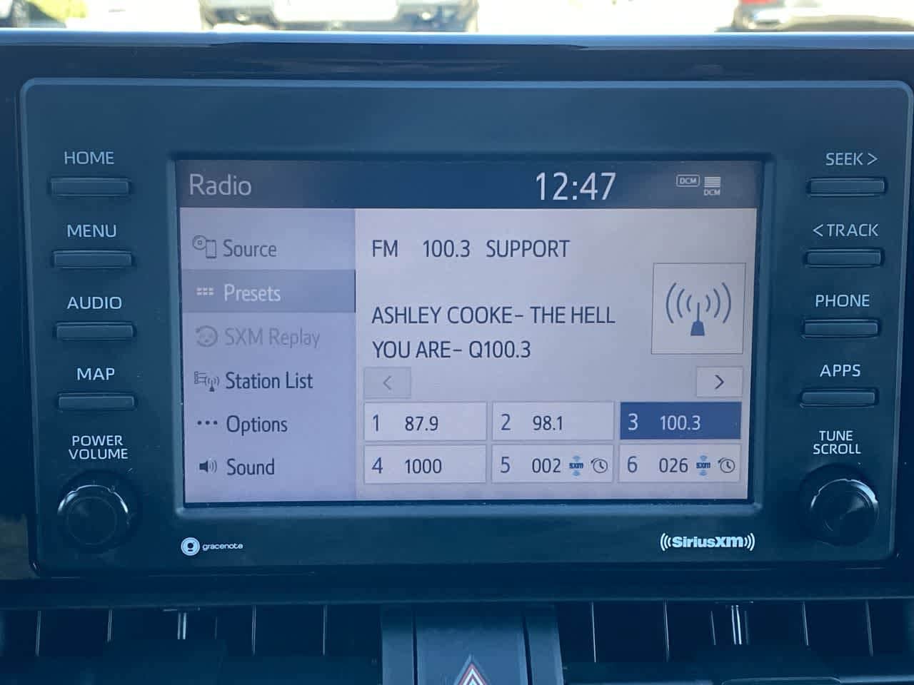 Thumbnail: 2022 Toyota RAV4 - 16