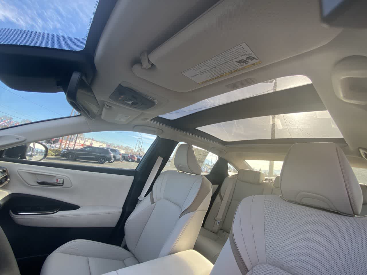 Thumbnail: 2026 Toyota Crown - 21