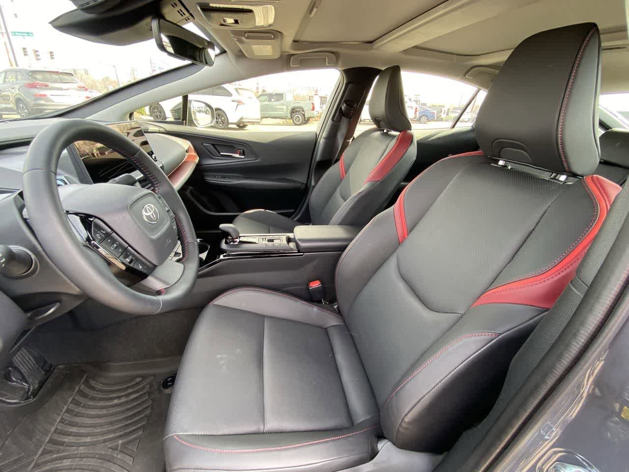 Thumbnail: 2024 Toyota Prius Prime - 11